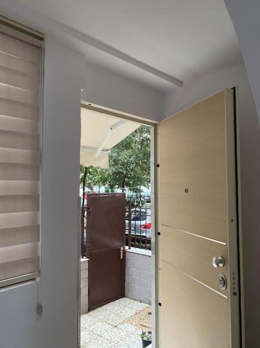 Es Apartment Tirana Extérieur photo
