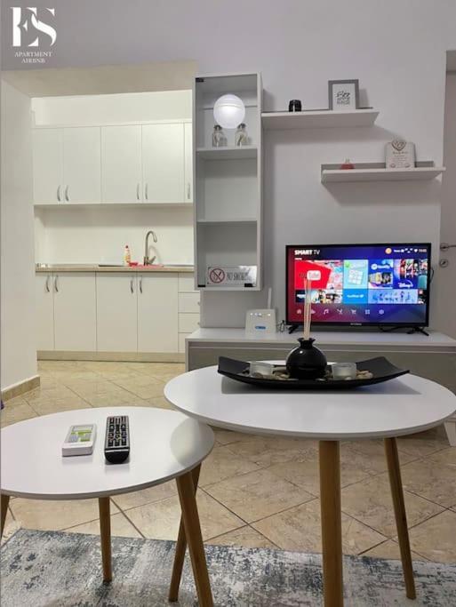 Es Apartment Tirana Extérieur photo